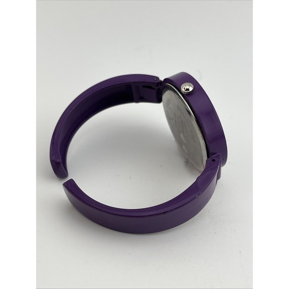 Geneva Platinum Peace Sign Watch Women‎ 36mm Purple Bangle Band- New Battery - Picture 5 of 8